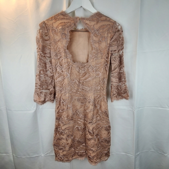 EMILIO Pucci lace nude dress size M(by measurements) in EUC - Picture 4 of 14